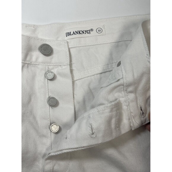 BLANK NYC High Rise Distressed Raw Hem White Denim Jean Shorts Sz 32 New - Picture 9 of 10
